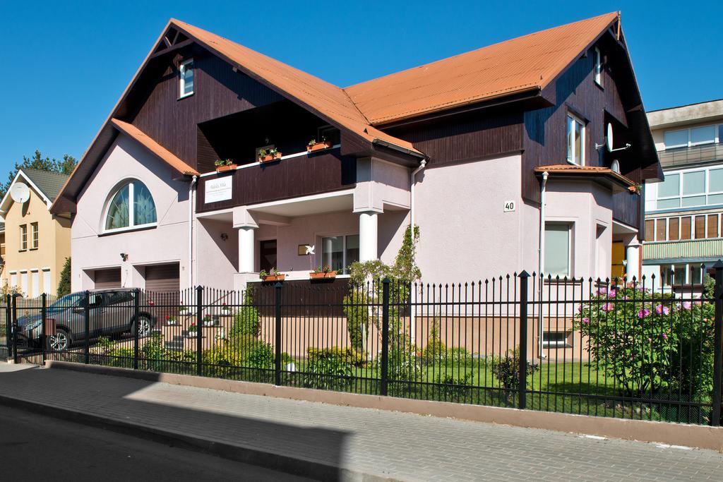 Adeles Vila Palanga Exterior photo